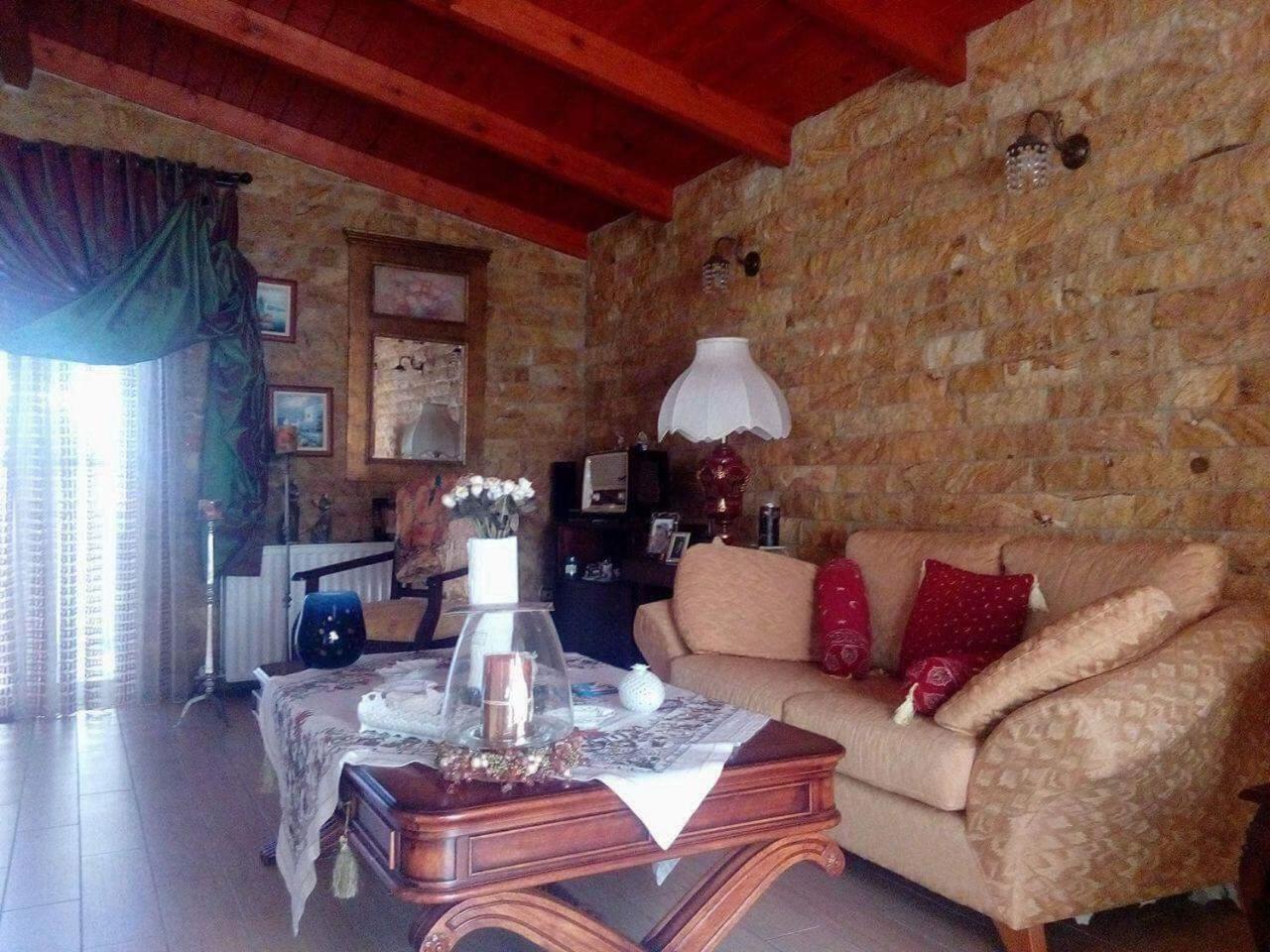 Spiti Me Thea Pension Filiatra Kamer foto
